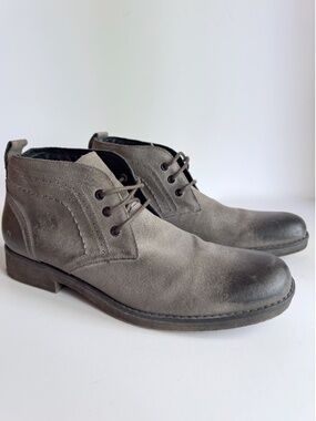 Roan by Bed Stu Pharos Leather Chukka Boots in Gray Size 9.5